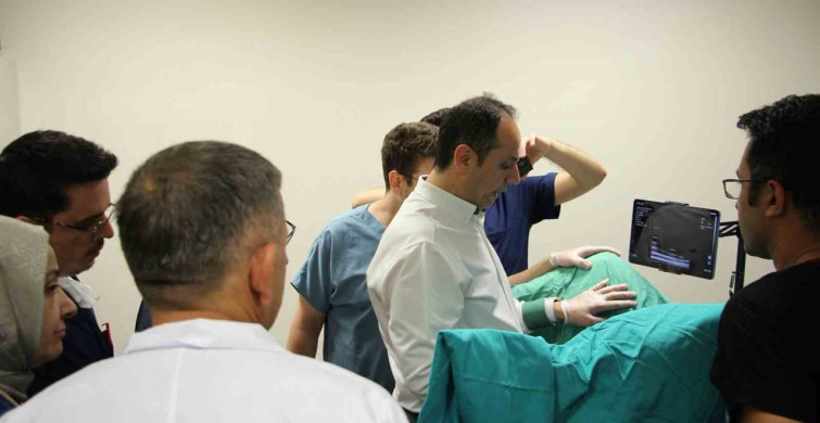 Elazığ'da transperineal prostat biyopsisi eğitimi düzenlendi