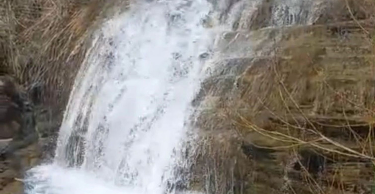 Elazığ'daki Şelaleler Yağışlarla Coştu