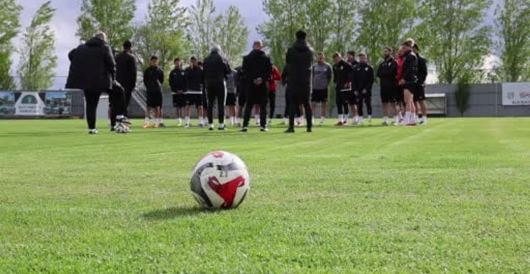 Elazığspor Teknik Direktörü Erkan Sözeri'nin Kupa İsteği
