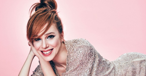 Elçin Sangu'nun Yeni İmajı Sosyal Medyayı Salladı!