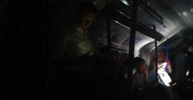 Elektrik Kesintisi Sebebiyle Londra Karanlığa Büründü 