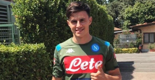 Eljif Elmas, Napoli Formasını Giydi! İşte İlk Fotoğraf!
