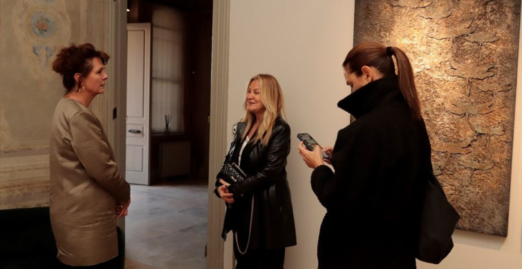 Elvan Alpay'ın 'Panta Rhei' Sergisi İstanbul'da Açıldı