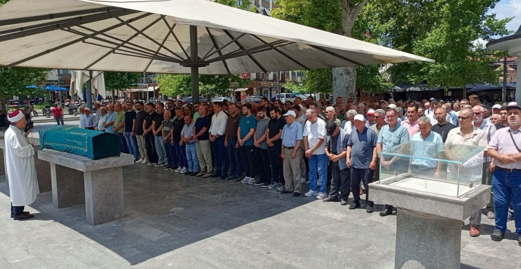 Emekli bankacı esin camak hayatını kaybetti