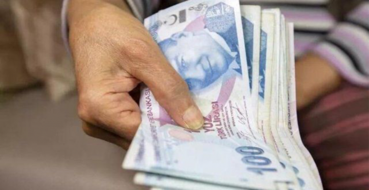Emekli maaşını o bankaya taşıyan 15.000 TL’ye kadar nakit promosyonu kapacak! Herkes o bankaya maaş taşımanın peşine düştü