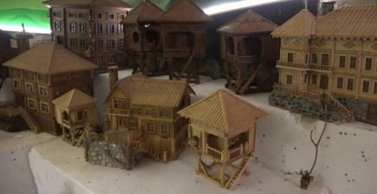 Emekli Nedim Çerman'ın Ahşap Maket Evleri Beğeni Topluyor