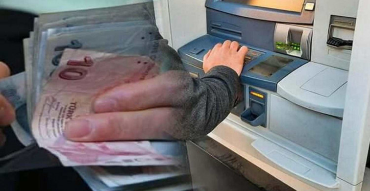 Emekli olan ya da yeni olacaklara müjde! 4000 TL ödemeler bugün hesaplara yatırılıyor! 4000 TL ödeme şartları belli oldu