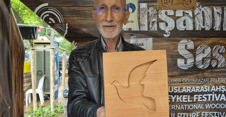 Emekli uçak teknisyeni ahşap sanatına yöneldi