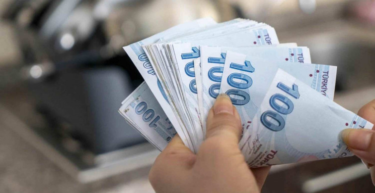 Emekli ve memur maaşlarına büyük zam! En düşük maaş 9.303 TL olacak!
