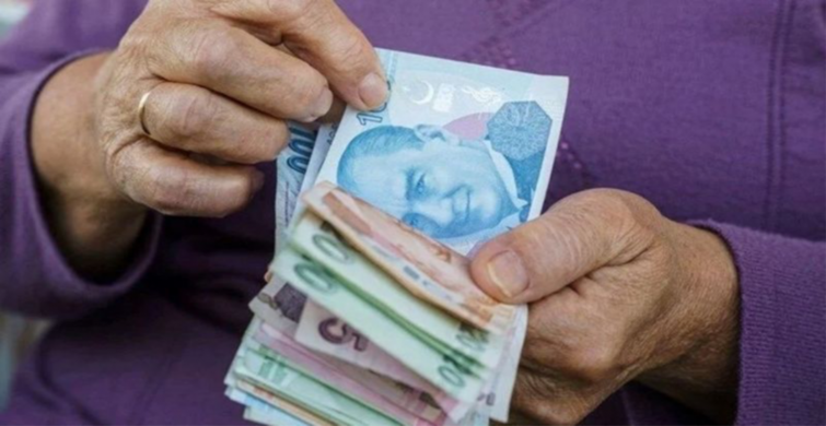 Emeklilere özel faizsiz 30.000 TL verileceği paylaşıldı! Bakanlıklar dahil herkes duyurusunu yaptı