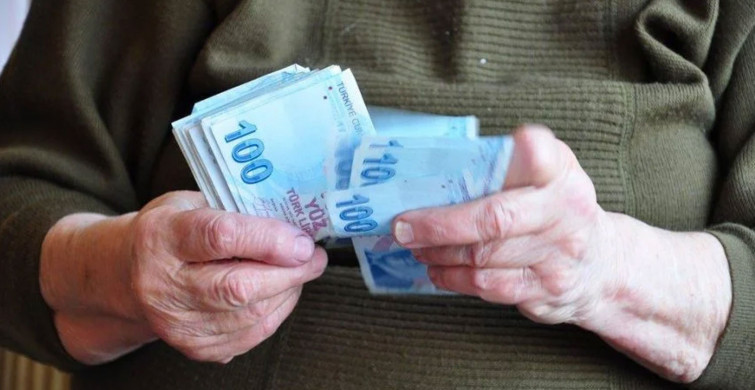 Emeklinin bayram sevinci katlanıyor! İkramiye 2 bin 126 liraya yükselebilir