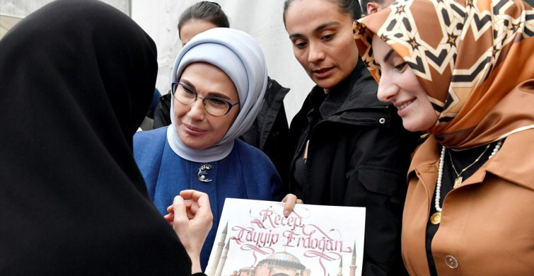 Emine Erdoğan Rize Gastronomi Günleri'nde Yöresel Lezzetleri Tanıttı