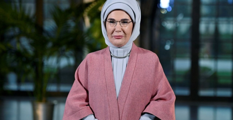 Emine Erdoğan'dan Sierra Leone'deki Kadınlar ve Kız Çocukları İçin Mesaj