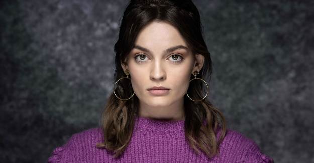 Emma Mackey Yeni Bir Film ile Ekranlara Dönüyor