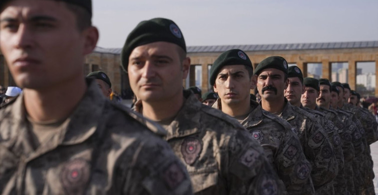 Emniyet Genel Müdürü Demirtaş'ın Anıtkabir Ziyareti