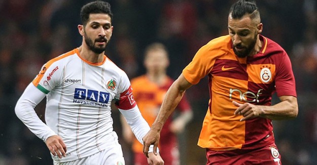 Emre Akbaba Alanyaspor’dan Ayrılıyor Mu? Başkan Çavuşoğlu Açıkladı