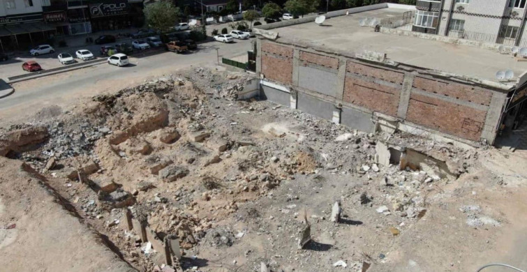 Emre Apartmanı davasında belediye çalışanları hakim karşısında