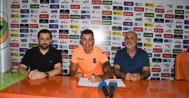 Emre Güral Alanyaspor’da!