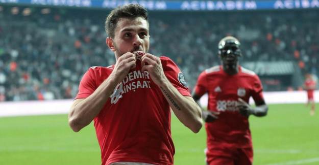Emre Kılınç, Sivasspor’a Veda Etti