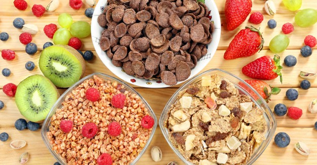 En Doğal Ve Lezzetli Müsli Tarifi!