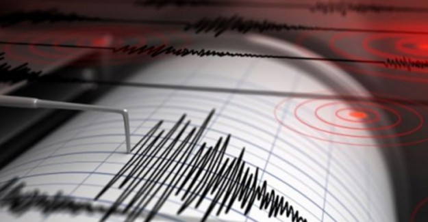 Endonezya'da 5.4 Büyüklüğünde Deprem 