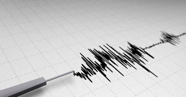 Endonezya'da 6,9 Şiddetinde Deprem!