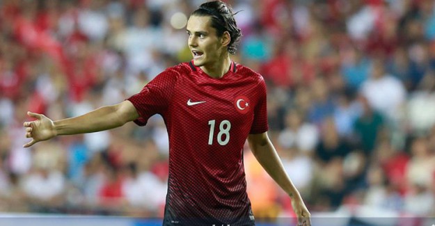 Enes Ünal: Ülkeme Faydalı Bir Oyuncu Olmak İstiyorum