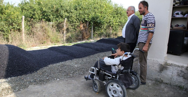 Engelli Çocuğun Yolu Asfaltlandı