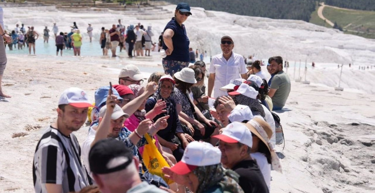Engellilere Pamukkale'de Unutulmaz Bir Gün