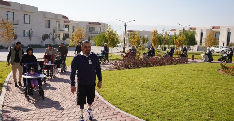 Engellilere Umut Olan Bir Hayat: Serkevt Heme Garib'in Hikayesi