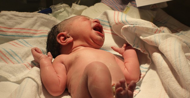 Epidural (Ağrısız) Normal Doğum Nedir?