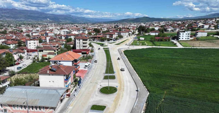 Erbaa'da Kazım Karabekir Caddesi iki gün trafiğe kapandı