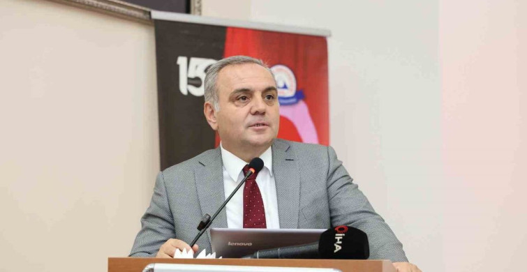 Erciyes Üniversitesi'nde 15 Temmuz konferansı düzenlendi
