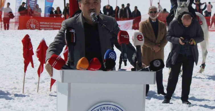 Erciyes'te Kökbörü Oyunları Şöleni