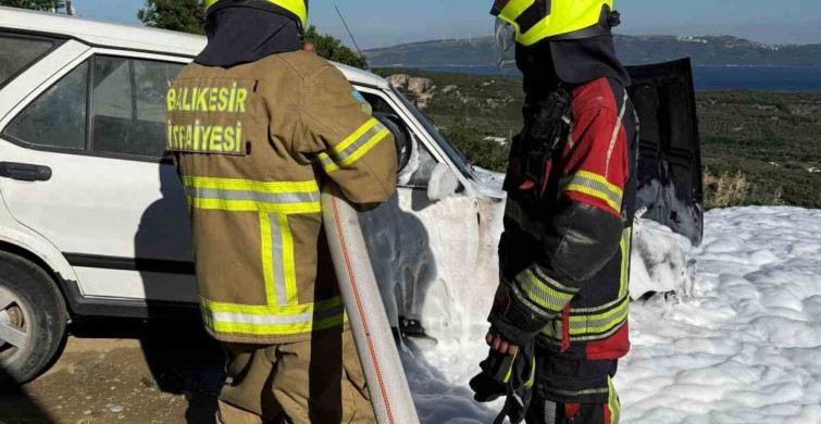 Erdek'te araç yangını kontrol altına alındı