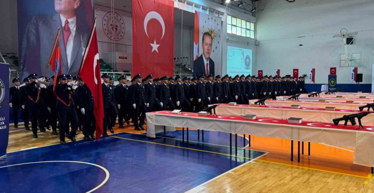 Ereğli Polis Meslek Eğitim Merkezi’nde mezuniyet coşkusu