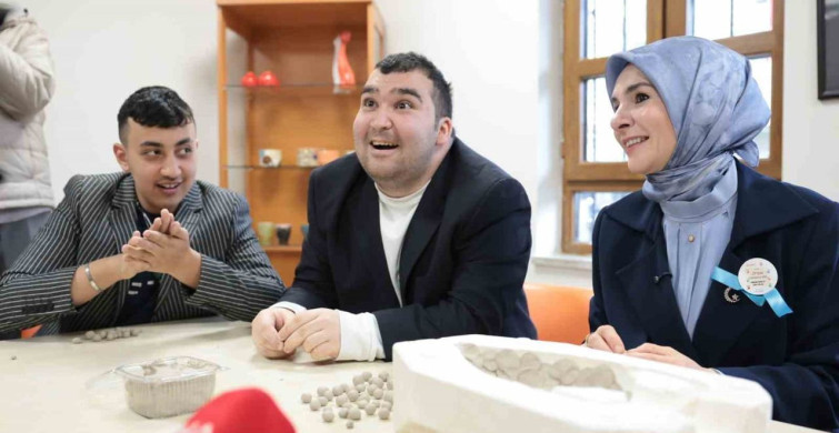 Erken Müdahale ile Otizmli Bireylerin Desteklenmesi