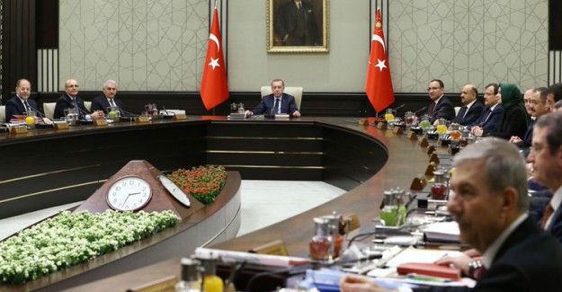 Erken Seçim Öncesi 3 Bakan İstifa Edecek Mi?