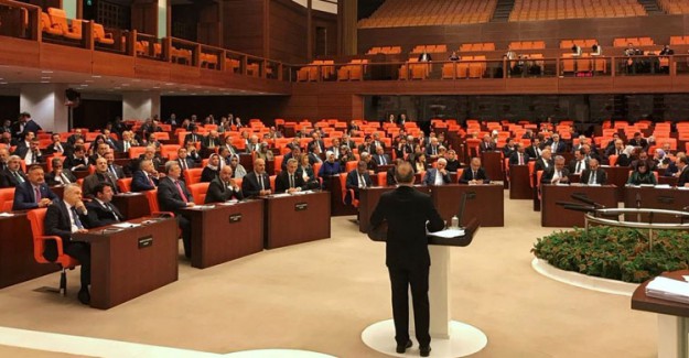 Erken Seçim Önergesi Meclis'te Kabul Edildi