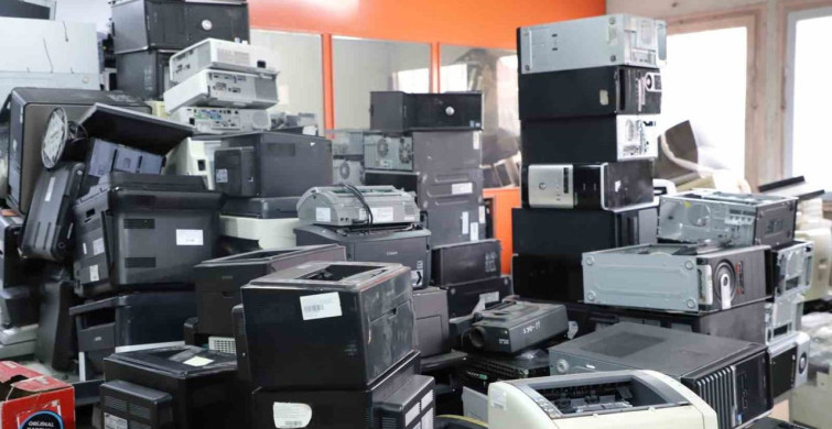 Erzincan Binali Yıldırım Üniversitesi'nden Sıfır Atık Hamlesi