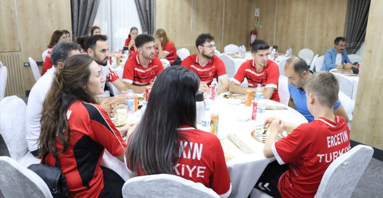 Erzincan Valisi Aydoğdu Sporcularla Buluştu