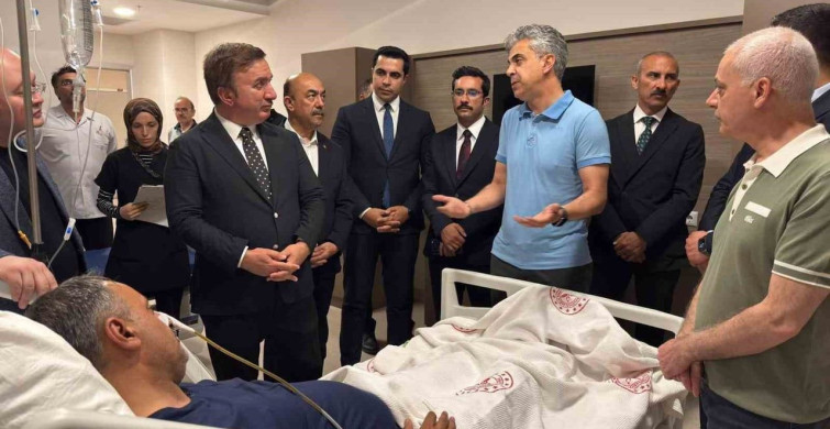 Erzincan valisi, İliç belediye başkanı Elçi'nin sağlık durumu hakkında bilgi aldı