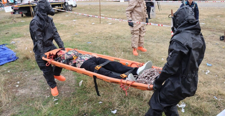 Erzincan'da 6,4 Büyüklüğünde Deprem Tatbikatı Gerçekleştirildi