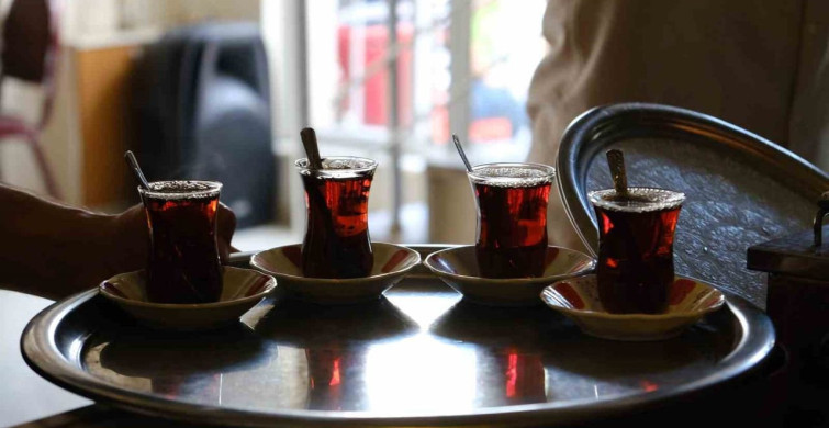 Erzincan'da çay fiyatlarına zam yapıldı