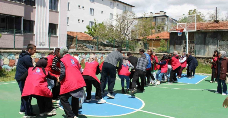 Erzincan'da Engel Yok Temalı Renkli Buluşma