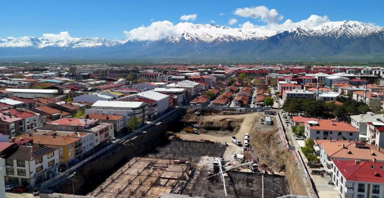 Erzincan'da Merkez Çarşısı Dönüşüm Projesi Başladı