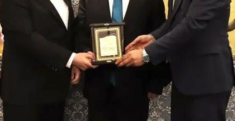 Erzurum Adliyesi'nde Vefa Dolu Veda: Salih Yalauç Emekli Oldu