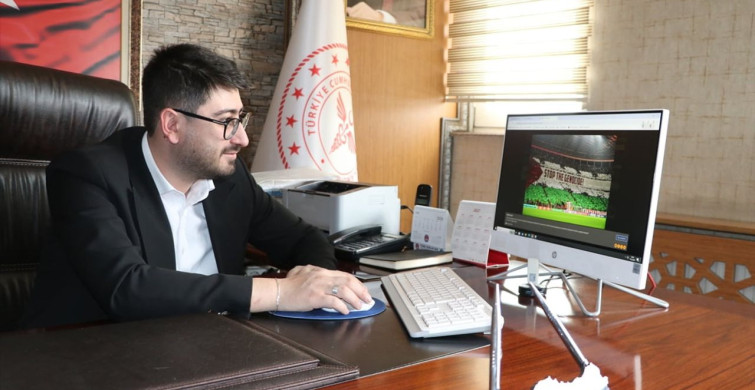 Erzurum Ağız ve Diş Sağlığı Merkezi Başhekimi Erol Tuşik, Yılın Kareleri Oylamasına Katıldı