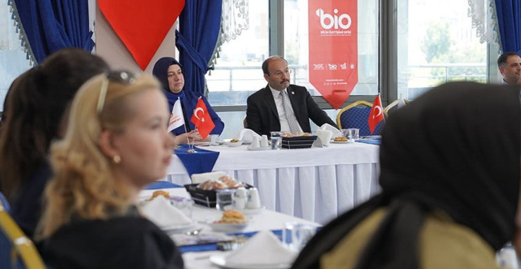 Erzurum Teknik Üniversitesinde fotonik bölümü tanıtım programı yapıldı