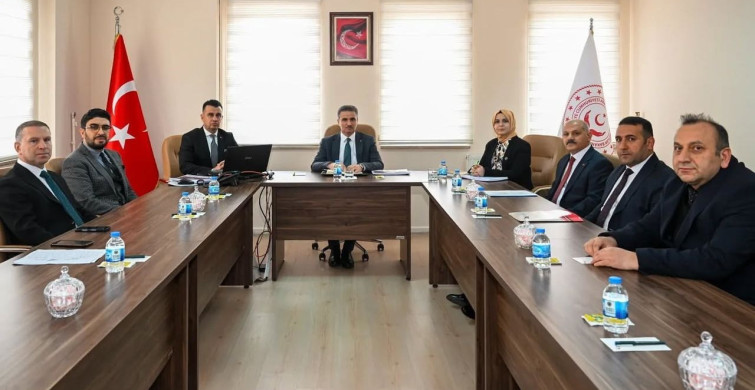 Erzurum Valisi Aydın Baruş, Sosyal Hizmetler Brifingi Aldı